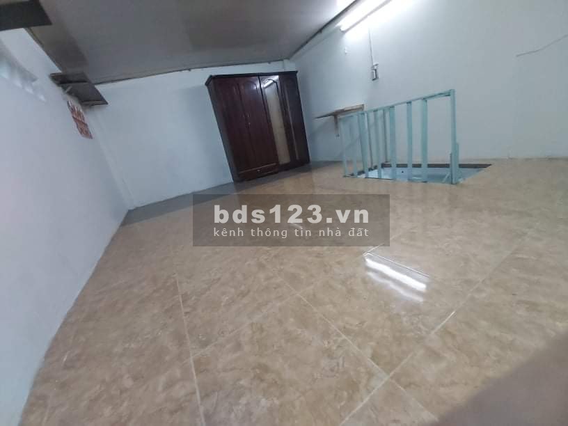 Cho thuê nhà nguyên căn giá siêu rẻ Trần Xuân Soạn Quận 7