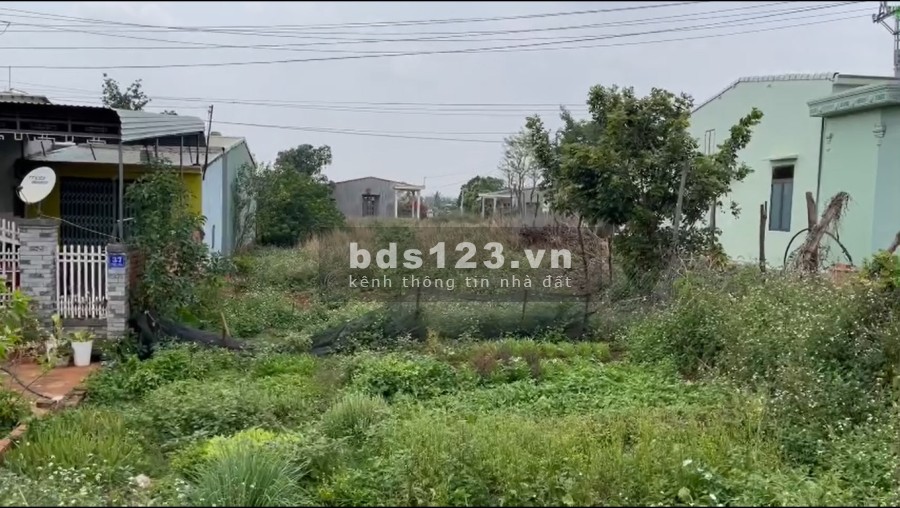 Bán mảnh đất 336m2 mặt đường QL14A thôn Phú Hòa, Ia Le, Chu Pưh, Gia Lai giá bán 1,4 tỷ