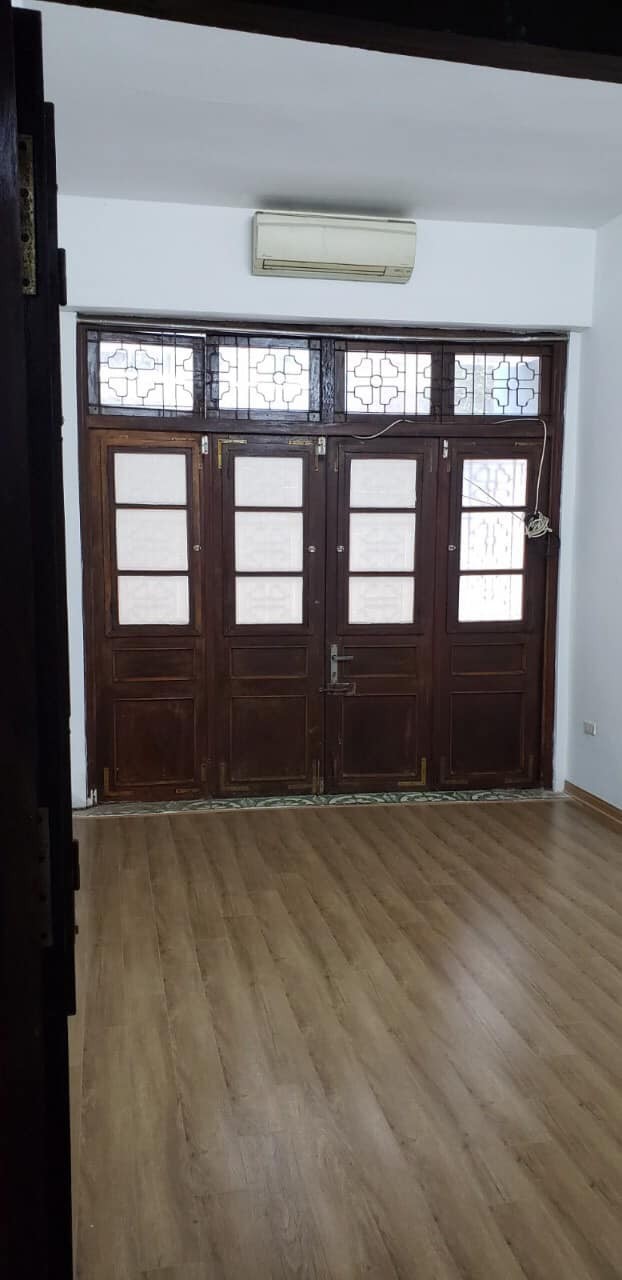 Bán Nhà Mặt phố Thổ Quan Đống Đa Kinh Doanh diện tích dử dụng 46m2 giá bán 6.7 tỷ