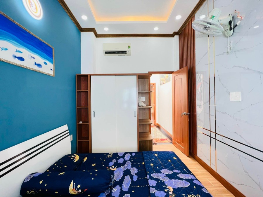 Nhà nguyên căn 1 xẹt, hẻm xe hơi Quang Trung phường 8 dtsd 5 x15 2 tầng, giá nhỉnh 5 tỷ TL