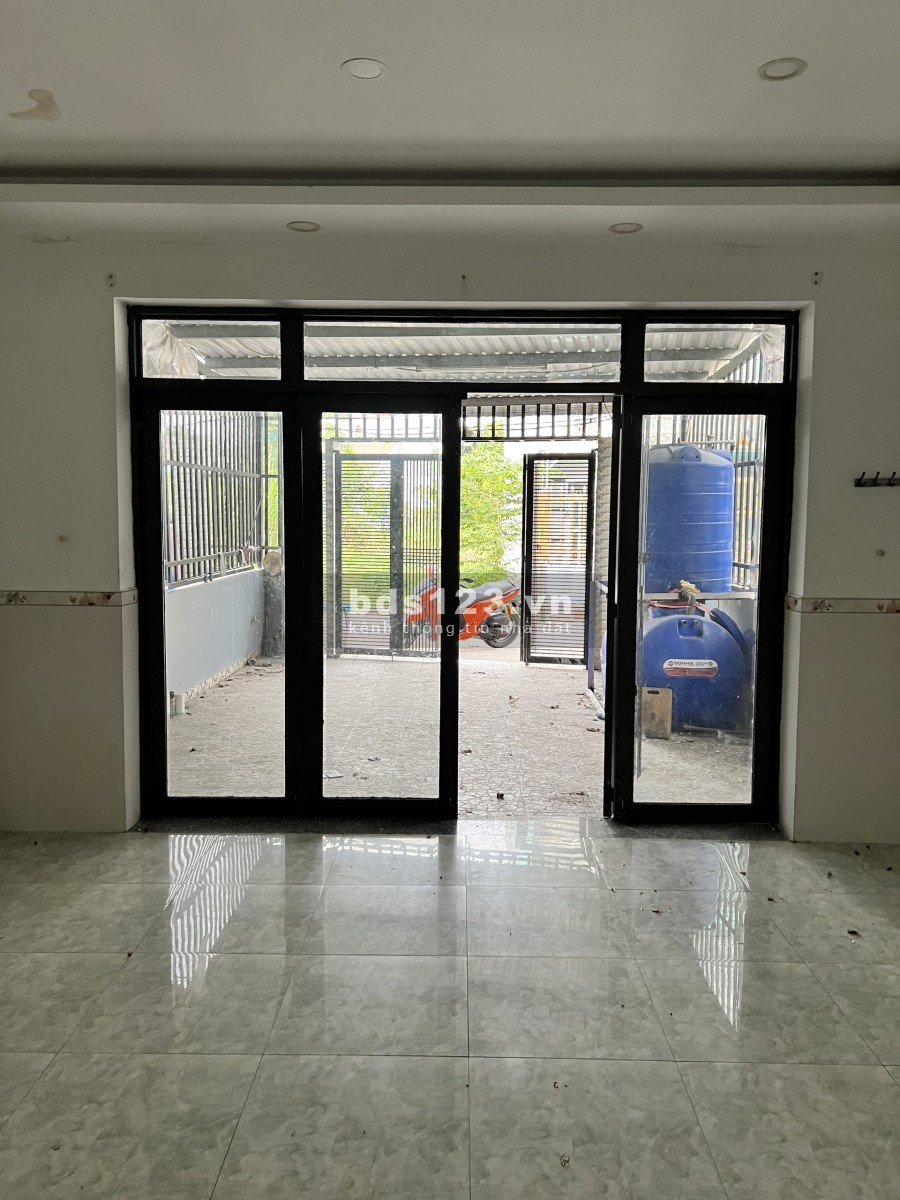 Cần bán nhà giá 1,8ty ở Hoàng Phan Thái – Bình Chánh diện tích sử dụng 100m2