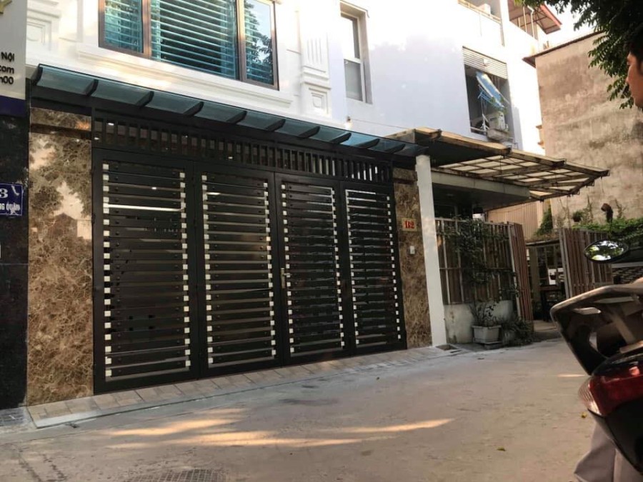 Bán gấp nhà đẹp nguyên căn trong 1 tuần giá rẻ nhất khu vực Quận 3, Ngô Thời Nhiệm