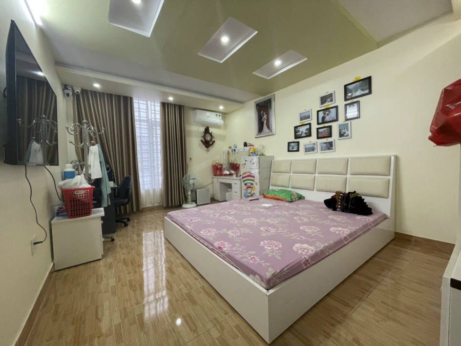Bán nhà diện tích 60m2 Nguyễn Xiển Quận 9, thành phố Hồ Chí Minh giá bán 6.3 tỷ, lhcc