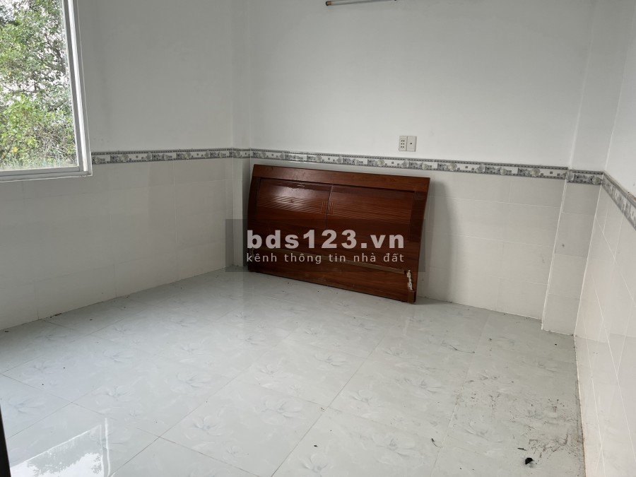 Cần bán nhà giá 1,8ty ở Hoàng Phan Thái – Bình Chánh diện tích sử dụng 100m2