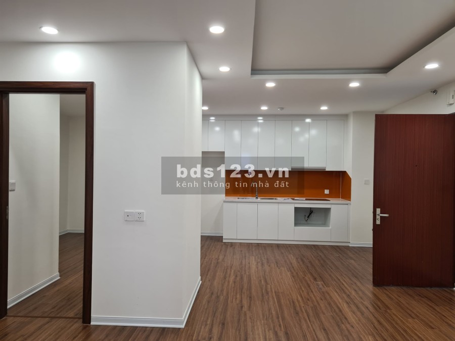 Bán gấp căn hộ 2PN 2WC chỉ từ 1,75 tỷ. View trung tâm thành phố. Đã hoàn thiện nội thất cao cấp.