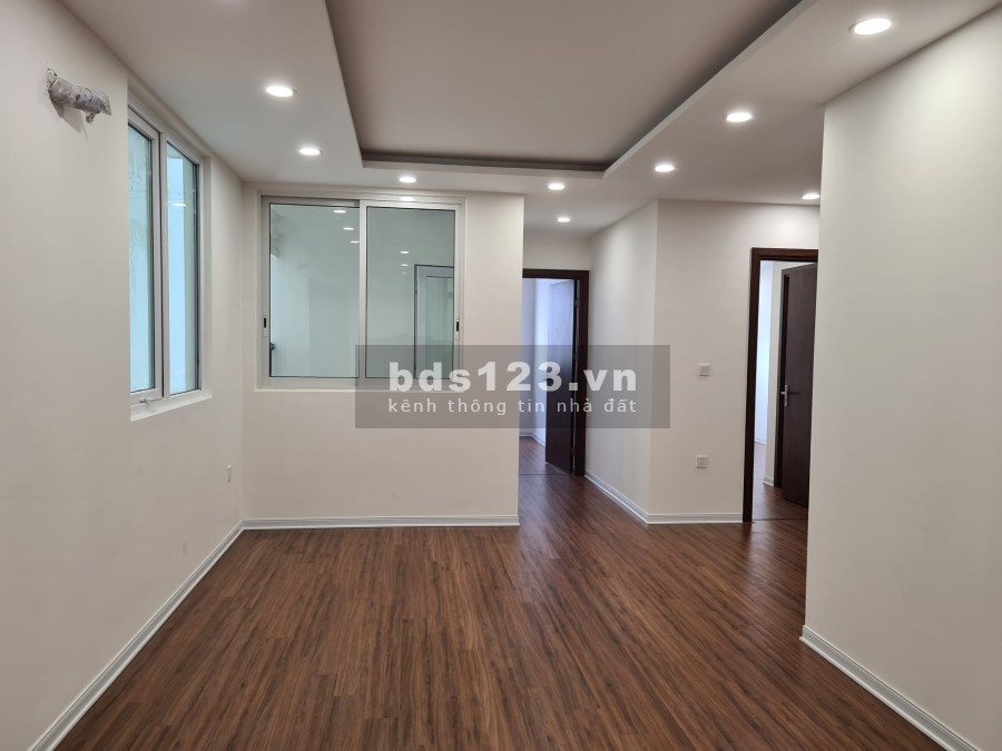 Bán gấp căn hộ 2PN 2WC chỉ từ 1,75 tỷ. View trung tâm thành phố. Đã hoàn thiện nội thất cao cấp.
