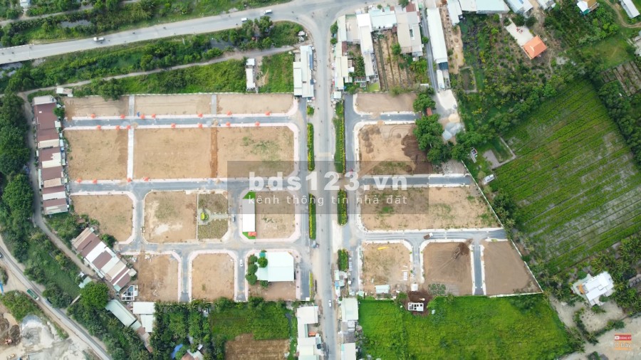 Bán đất nền hẻm xe hơi 15m, Vị trí đẹp sở hữu 2 mặt tiền lớn ĐT 830 và Quốc Lộ N2