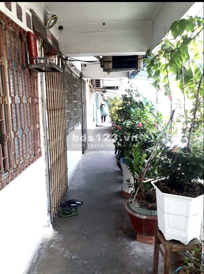 Cần bán chung cư Ngô Gia Tự phường 2 quận 10