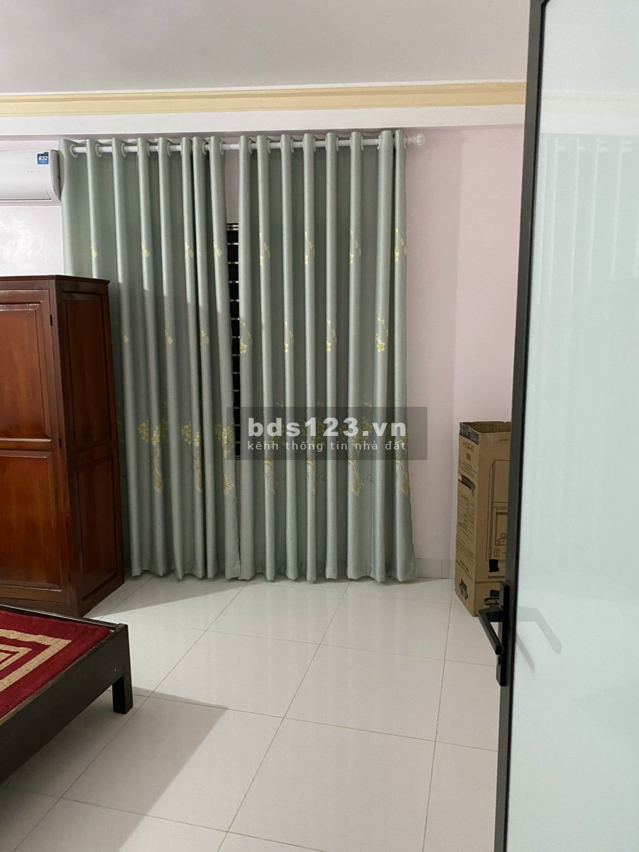 Chỉ hơn 3 tỷ có ngay nhà Đức Diễn Bắc Từ Liêm, diện tích 45m2, 6 tầng, lh 0977699899
