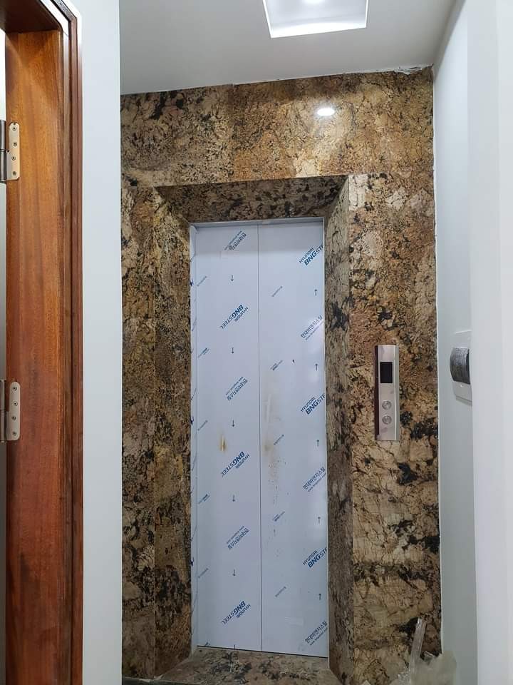 Bán nhà ngõ 228 Minh Khai ,Quận Hai Bà Trưng, 60m2x6 thang máy, ô tô tránh , kinh doanh