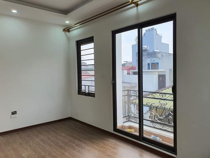 Bán nhà ngõ 228 Minh Khai ,Quận Hai Bà Trưng, 60m2x6 thang máy, ô tô tránh , kinh doanh