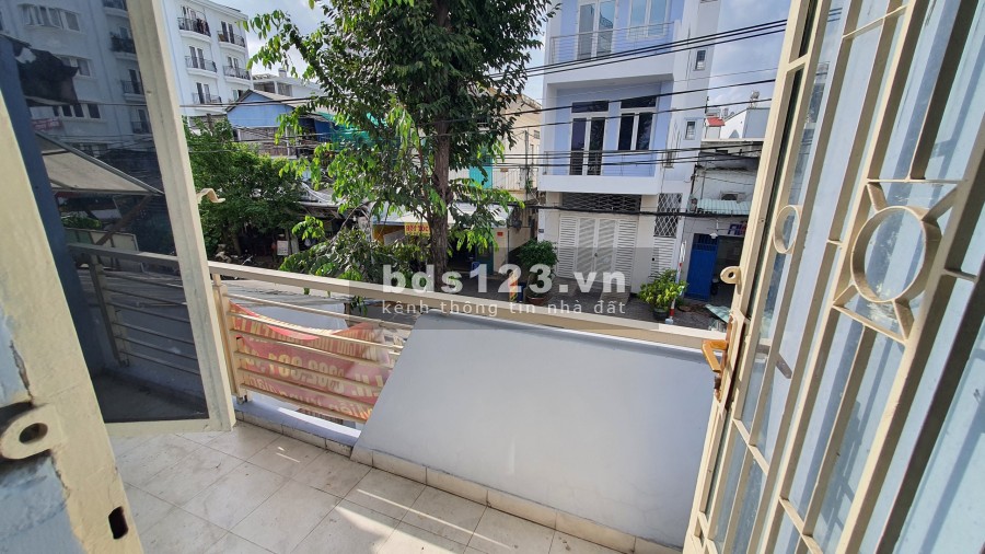Cho thuê nhà nguyên căn mặt tiền chợ Tân Mỹ, 2 phòng ngủ, giá 15 triệu/tháng, miễn trung gian
