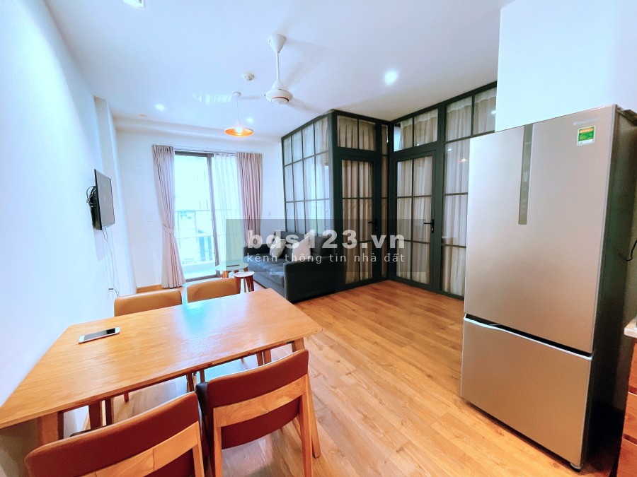 Cho thuê Kingston 71m2, 2PN, nội thất như hình, giá thuê 17 triệu/tháng, LH 0941797916
