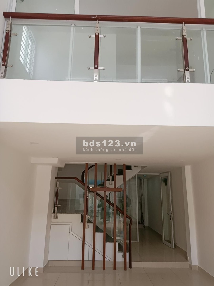 Bán Nhà Quận 7 gấp chia tài sản cho con, diện tích sử dụng 3.4x17 giá 5.8 tỷ, lh 0901507222