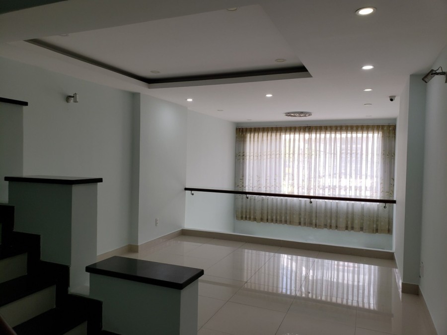 Bán nhà Quận 7 mặt tiền Đường số 1 phường Tân Phú gần chợ Tân Mỹ giá 15 tỷ