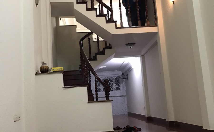 Bán nhà đẹp phân lô phố Yên Lãng, Đống Đa 60m2, 6 tầng giá nhỉnh 8 tỷ.
