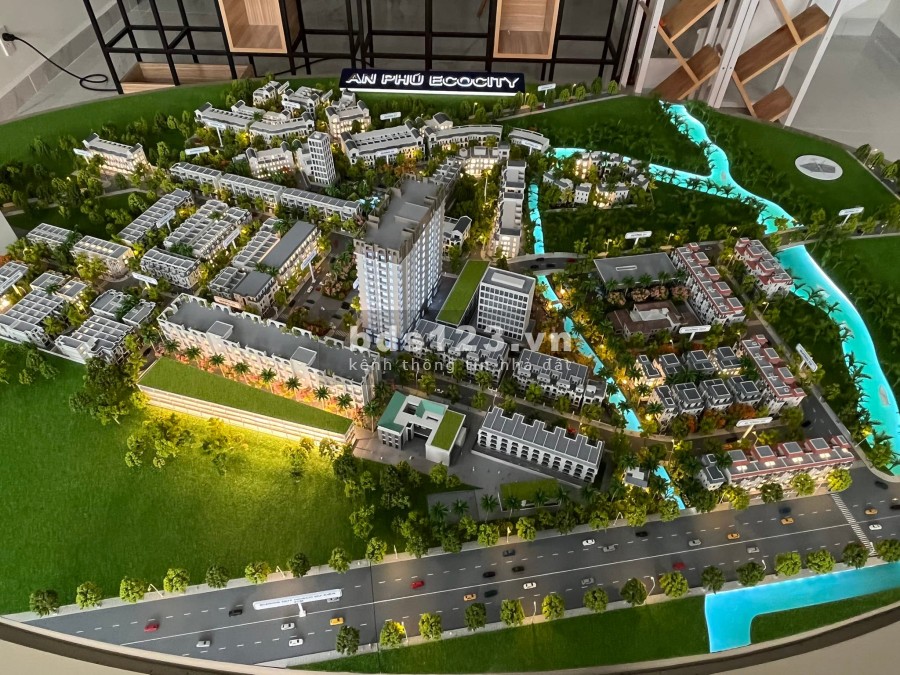Nhà 1 trệt 2 lầu Cái Răng lộ 12m (gần Nam Long 3), chiết khấu lên đến 10% khi thanh toán nhanh