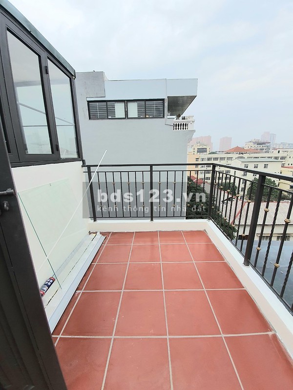Bán nhà Linh Chiểu, Thủ Đức, HXH, diện tích 50m2, chỉ 3 tỷ 9, liên hệ 0703165049 dân trí cao