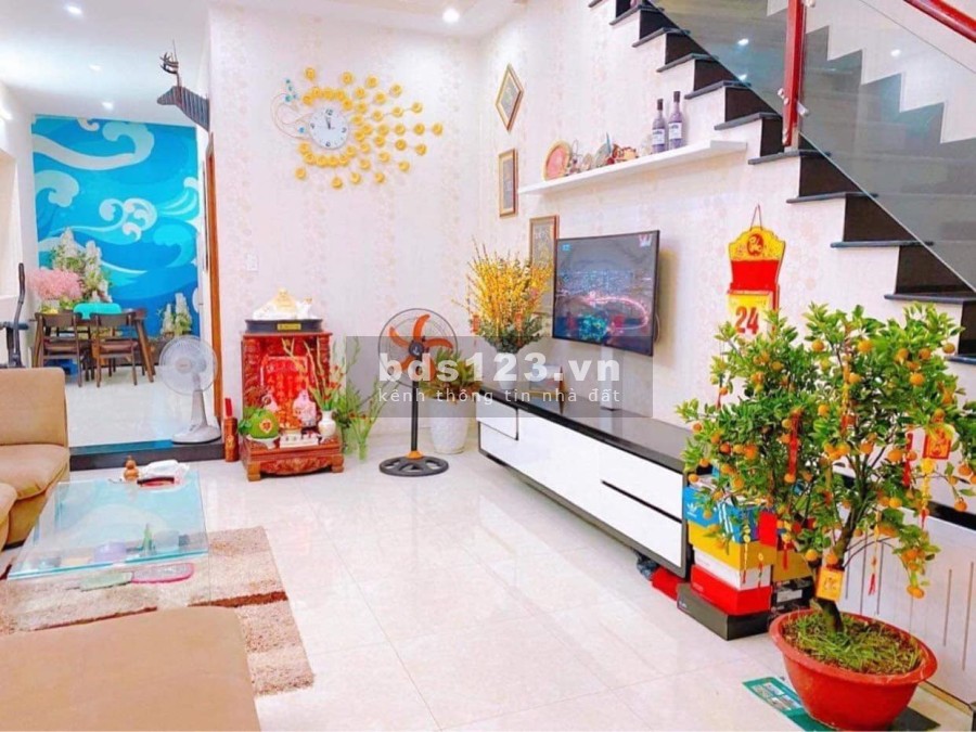 Hẻm xe hơi 6m 4 tầng dtsd 92m2, nhà siêu đẹp gần Tân Sơn Nhì, Quận Tân Phú, giá chỉ 8 tỷ