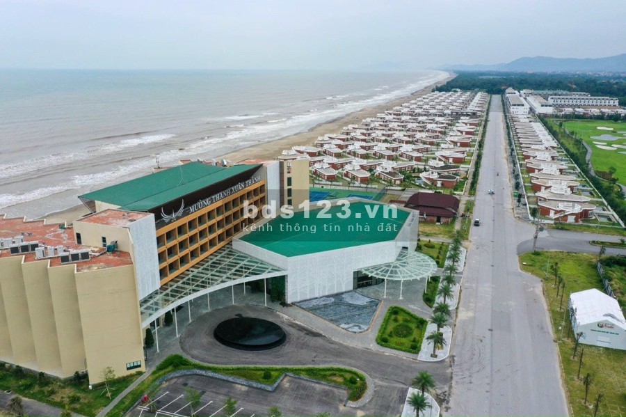 Bán căn Shop view biển sở hữu lâu dài 2 mặt tiền, đường 25m, sổ hồng sử dụng lâu dài