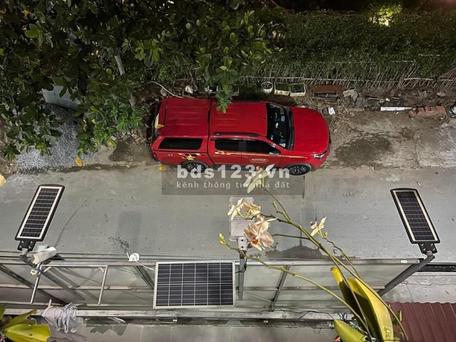 nhỉnh 4tỷ có ngay nhà ở khu biệt thự cao cấp.