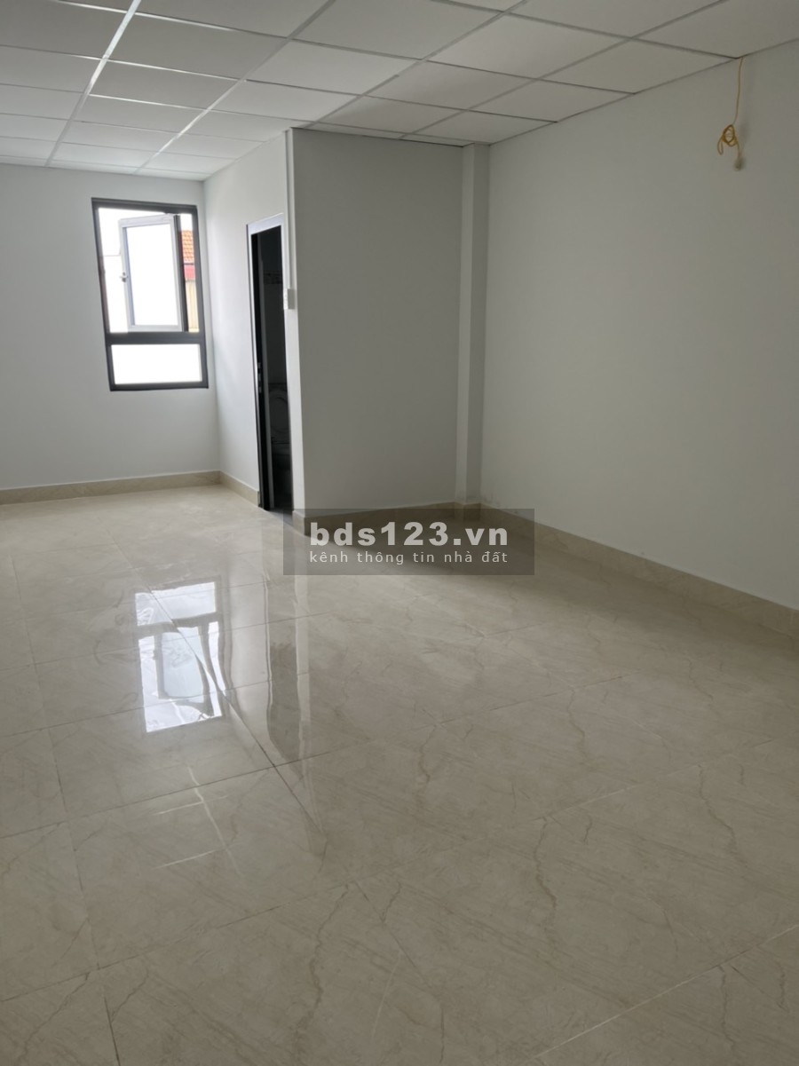 Chính chủ cho thuê phòng có wc riêng giá rẻ ngay Tân Bình liên hệ 0937727923