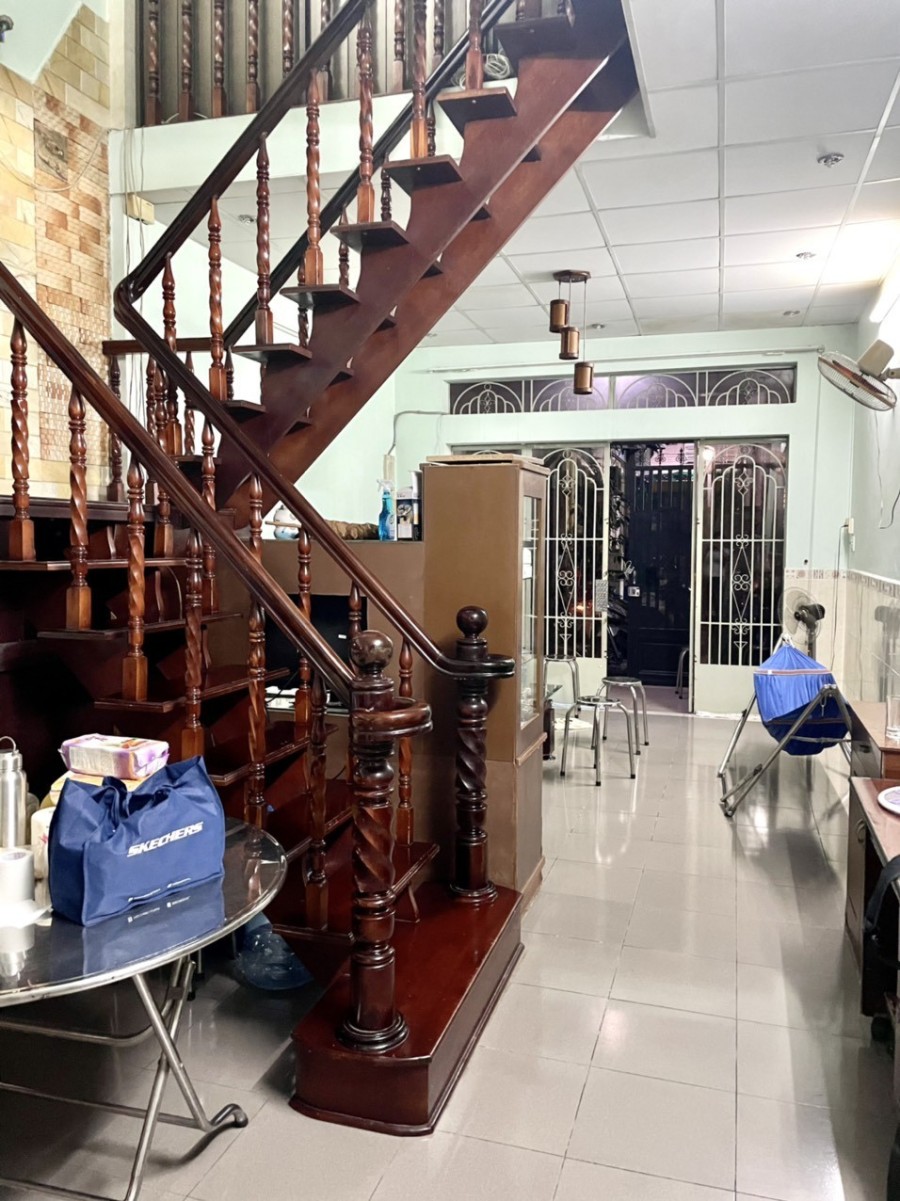 Hẻm ô tô 6m xe hơi vào nhà diên tích 48m2, Tân Hương Tân Phú giá bán chỉ nhỉnh 4 tầng