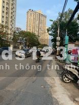 Gía cực rẻ chỉ từ 224tr/m2 mặt phố Nguỹen Hoàng Tôn, Võ Chí Công Tây Hồ, mt 5,5m, 4 tầng cũ