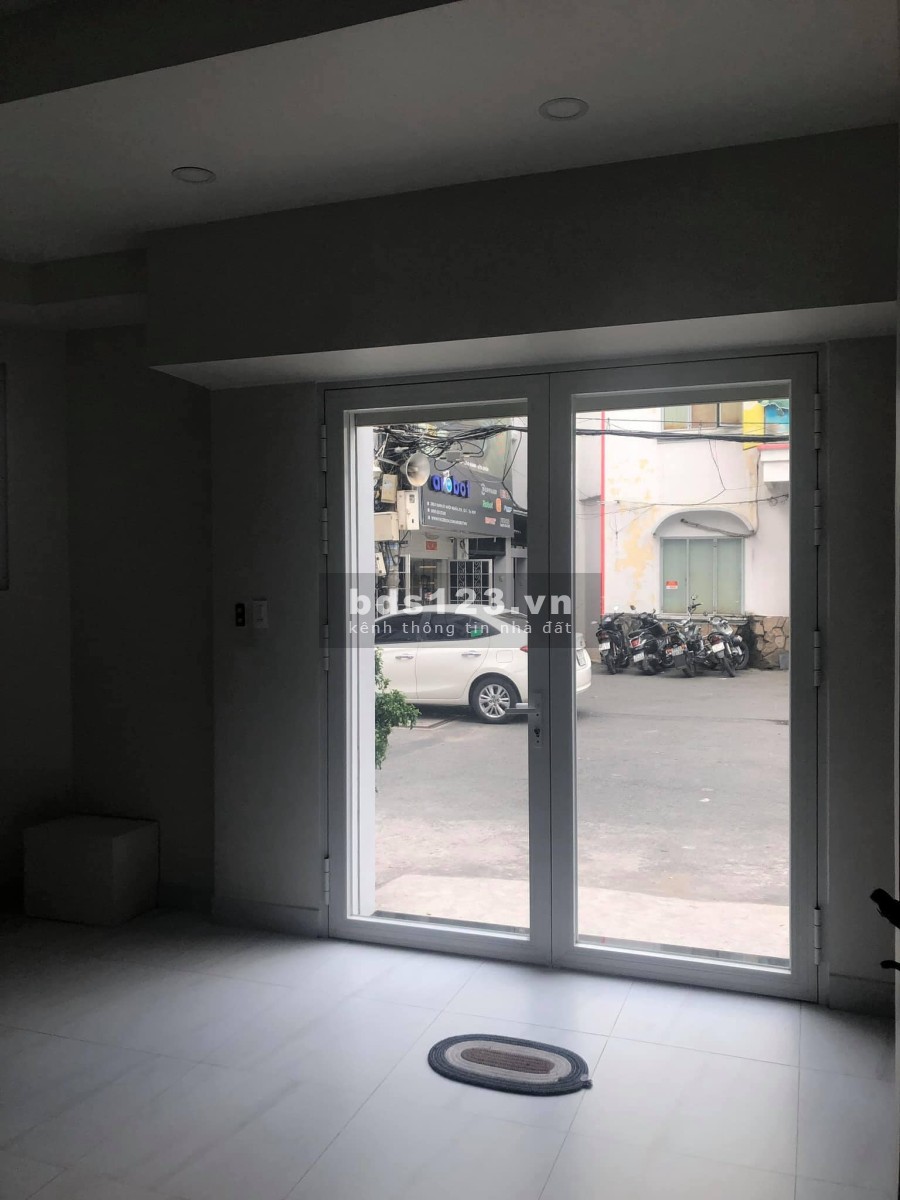 Cho thuê mặt bằng diện tích sử dụng 8x11m Nam Kỳ Khởi Nghĩa, Quận 3 lh 0338709529