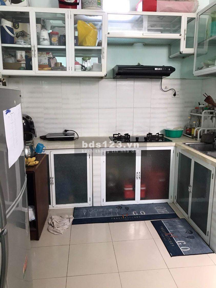 Chính chủ cần bán gấp nhà ngay trung tâm thành phố khu dân cư yên tĩnh, an ninh giá tốt