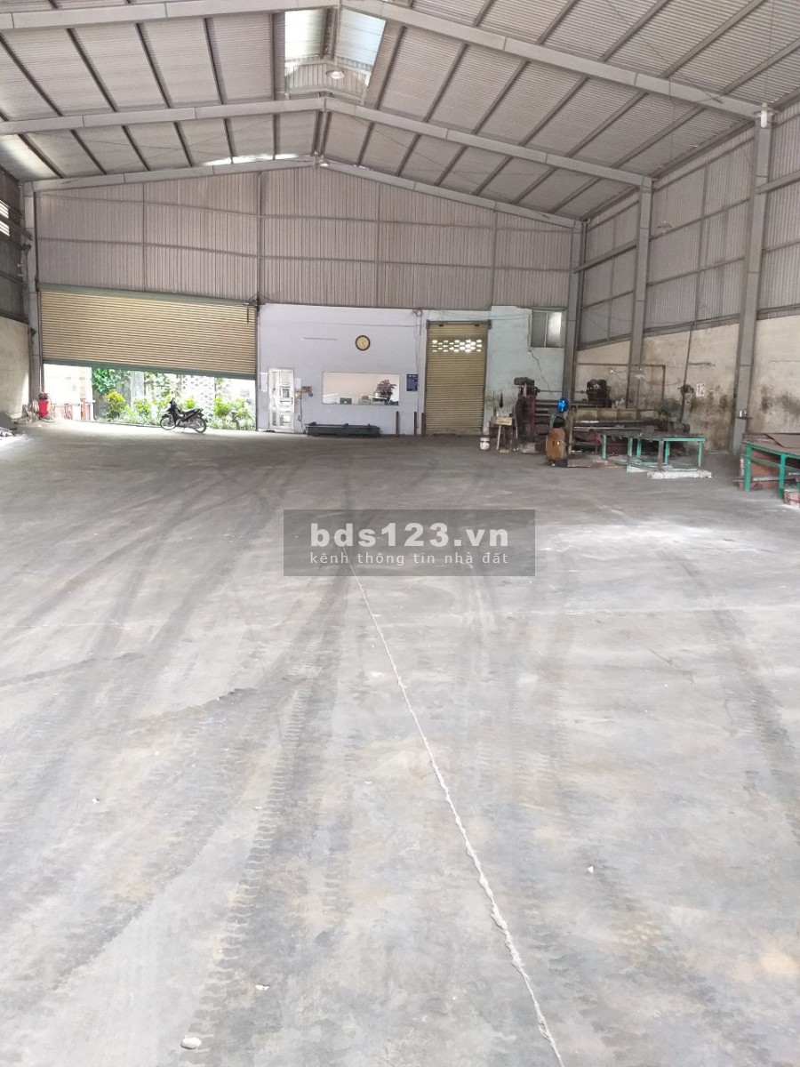 Cho thuê kho xưởng diện tích 2500m2 đường Tỉnh Lộ 10, Phạm Văn Hai, Bình Chánh, TP HCM