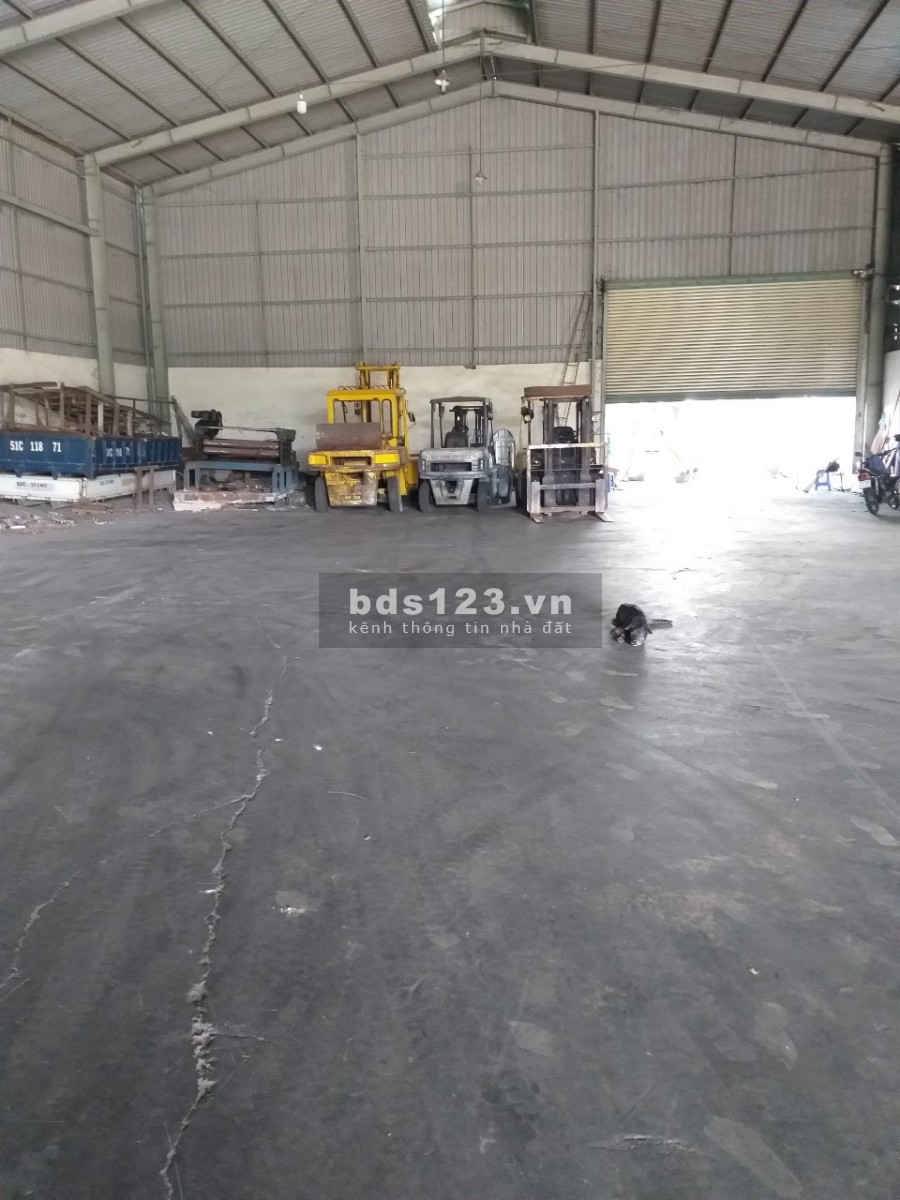 Cho thuê kho xưởng diện tích 2500m2 đường Tỉnh Lộ 10, Phạm Văn Hai, Bình Chánh, TP HCM