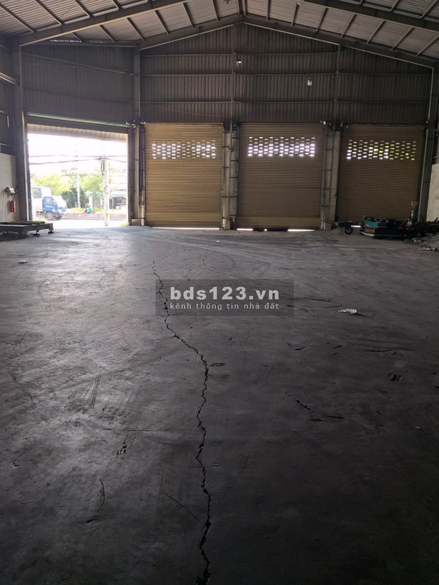 Cho thuê kho xưởng diện tích 2500m2 đường Tỉnh Lộ 10, Phạm Văn Hai, Bình Chánh, TP HCM