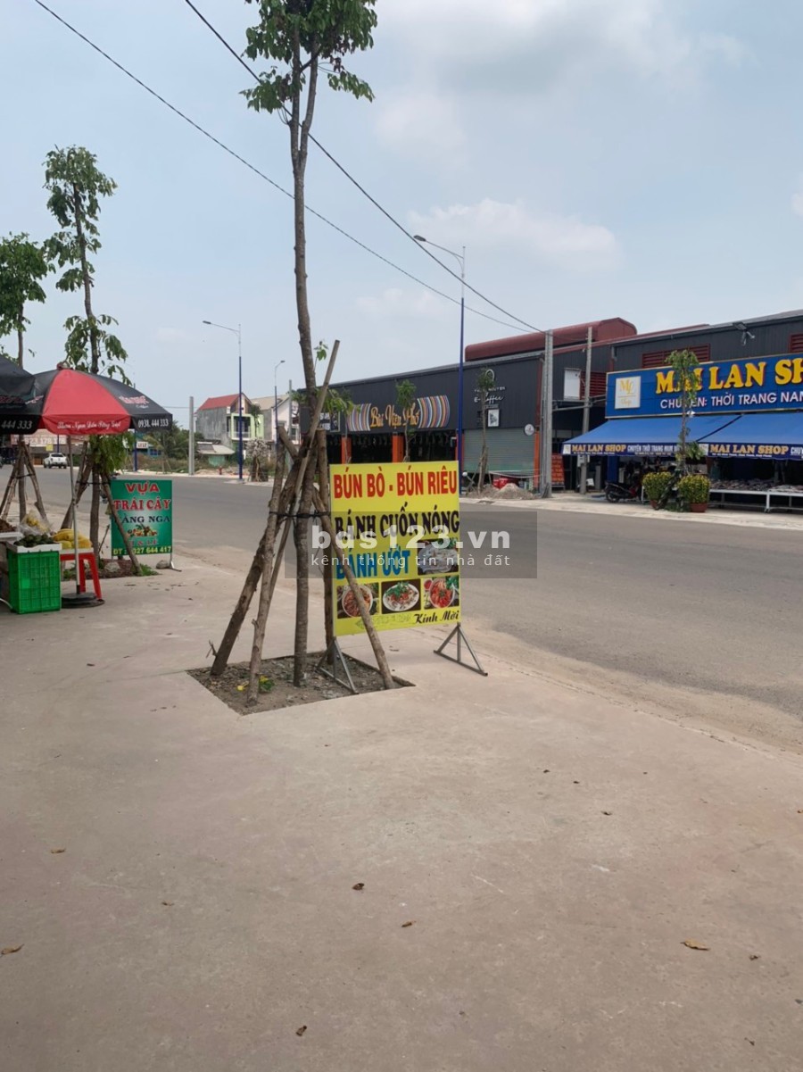 Bán đất nền Becamex Chơn Thành gấp giá đầu tư, tiện ích đầy đủ, vị trí đẹp, tiện di chuyển