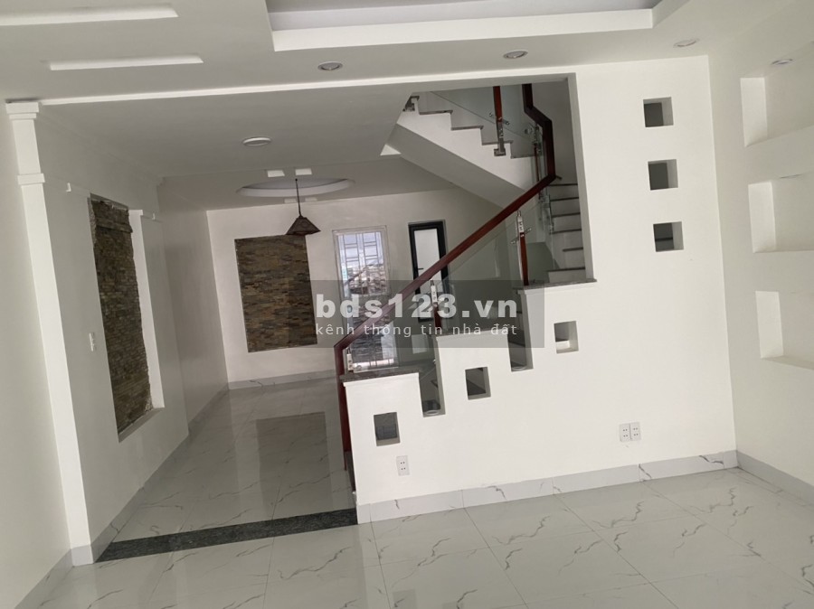 Bán nhà 3 tầng đẹp lung linh 100m2 - MT 4m tại đào nguyên trâu quỳ gia lâm