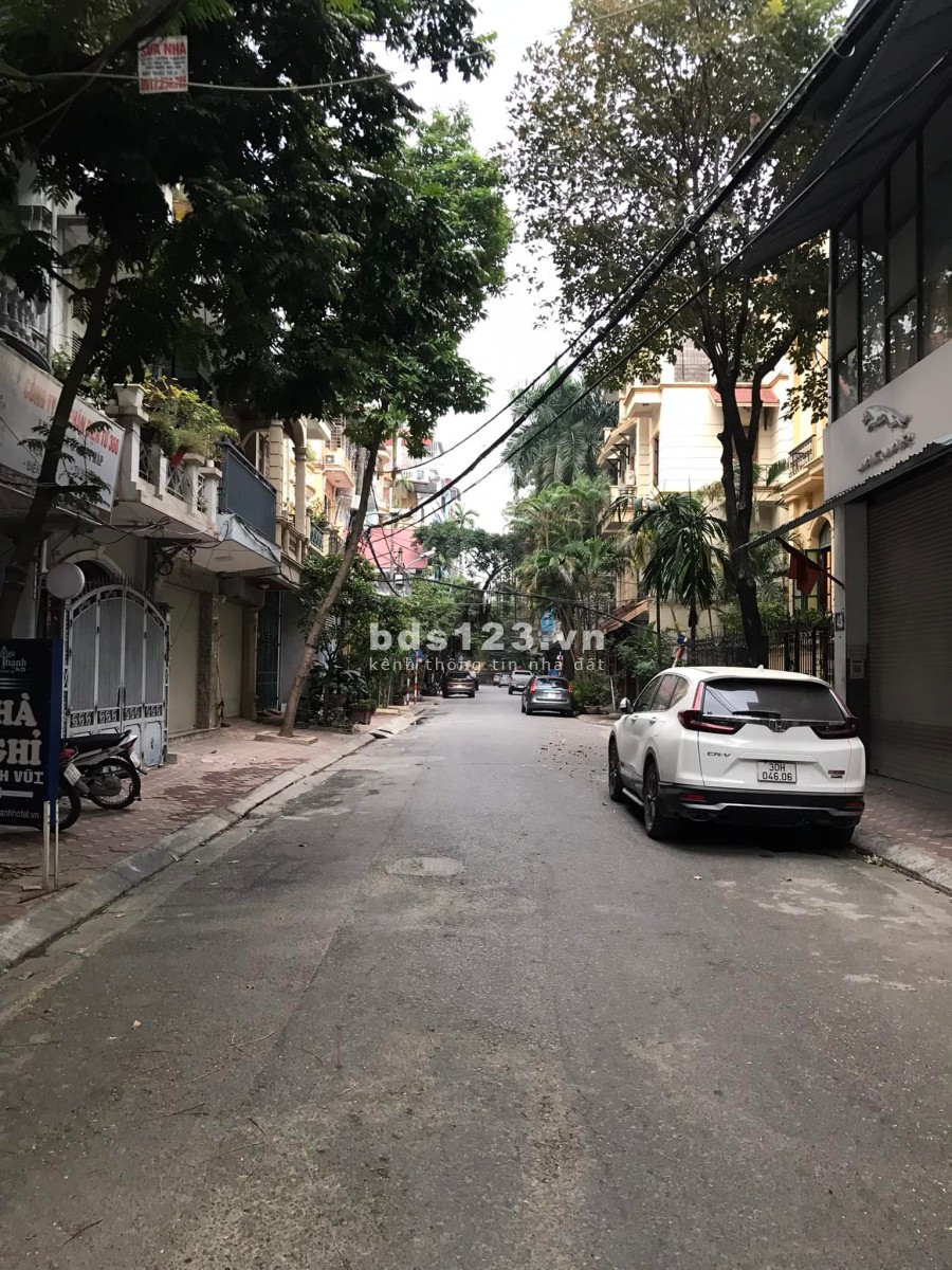 Nhà nguyên căn phân lô 2 mặt tiền ô tô tránh phố Phạm Tuấn Tài dtsd 104m2 giá 31 tỷ