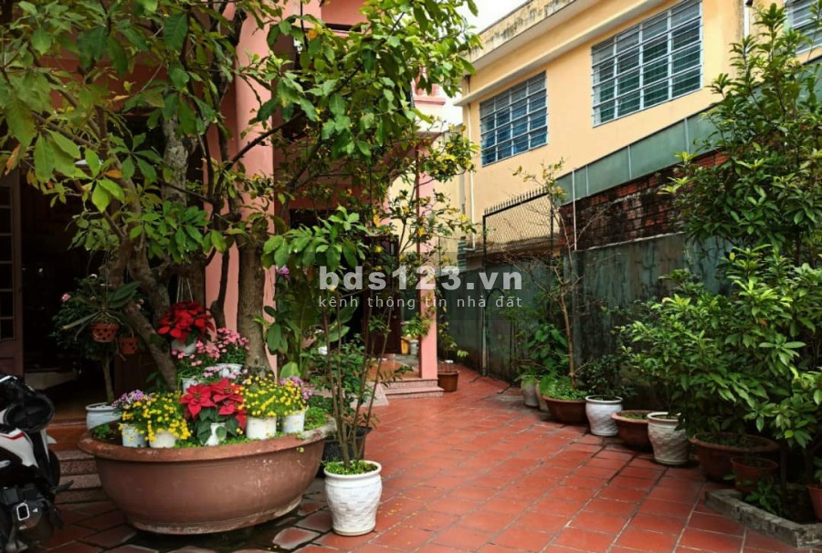 Nhà bán dt 234m2, ngang 9m khu vưc chợ Cẩm Lệ, Cẩm Lệ, tp Đà Nẵng giá hơn 7 tỉ