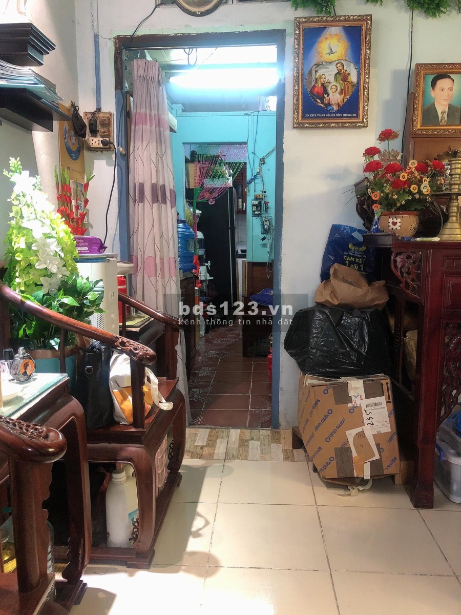 Gia đình tôi cần bán nhà Đông Hưng Thuận, diện tích sử dụng 8x11m, chỉ nhỉnh 3 tỷ