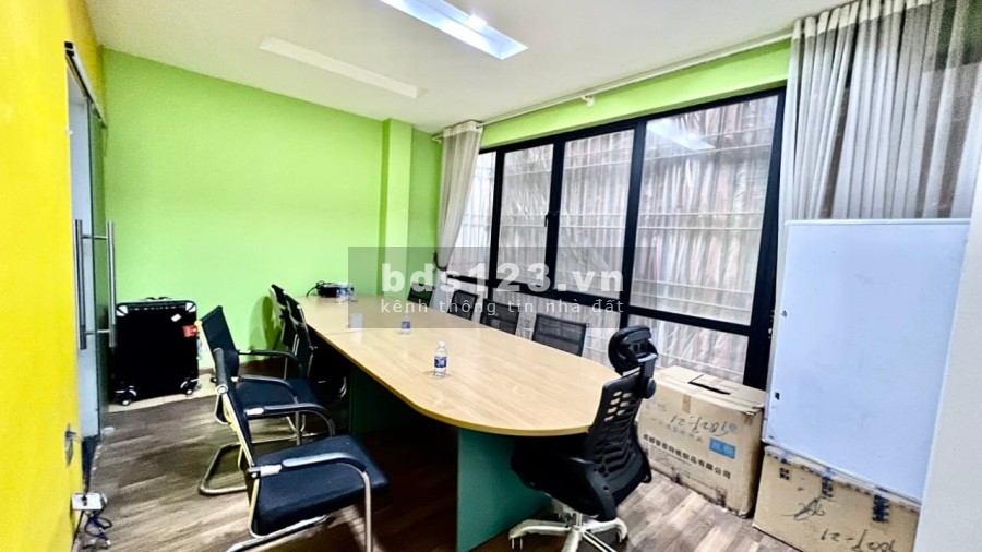 Bán nhà liền kề Văn Phú, hoàn thiện đẹp long lanh, ô chờ thang máy dtsd 84m2, 4 tầng