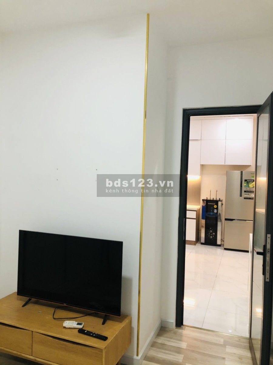 Cho thuê CH Richstar DT 65m2 giá 12 triệu /tháng, 53m2 giá 10.5 triệu /tháng. Full nội thất