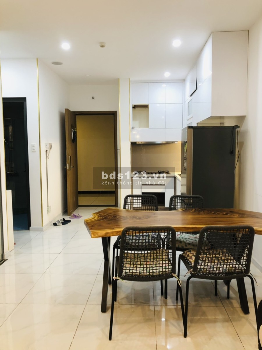 Cho thuê CH Richstar DT 65m2 giá 12 triệu /tháng, 53m2 giá 10.5 triệu /tháng. Full nội thất