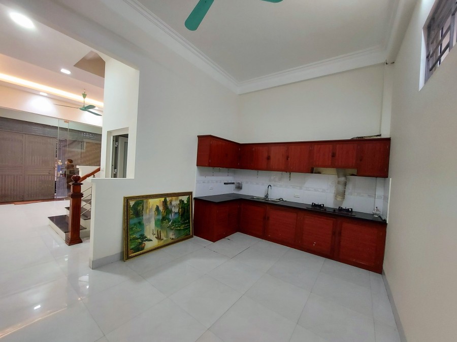 Bán nhà hàng xóm Ngoai Giao Đoàn 55m2 4 tầng sáng thoáng ở là thích sổ chính chủ