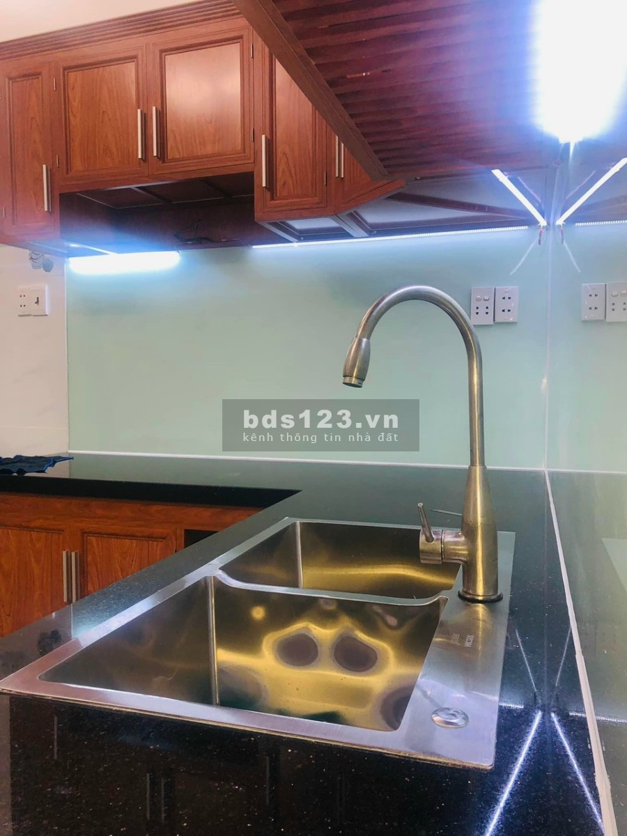 Bán nhà hèm 2/ Bùi Thị Xuân, Quận Tân Bình, khu dân trí cao, giá tốt, đầu tư sinh lời