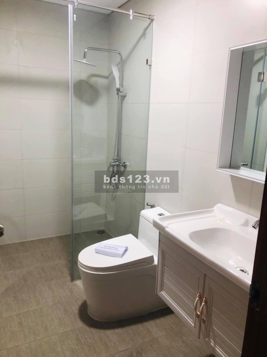 Bán căn ngoại giao căn 2pn và Căn 3pn Chung cư BID Tố Hữu Liên hệ: 0708192990