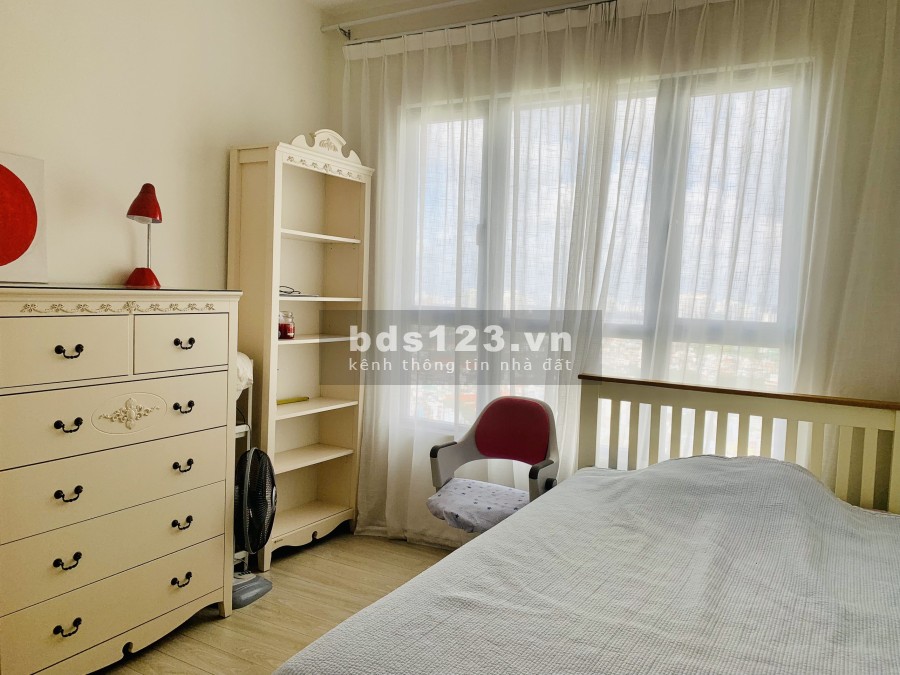 3 phòng ngủ Palm Heights cho thuê dt 121m2, đầy đủ nội thất giá siêu tốt, lh 0938221611