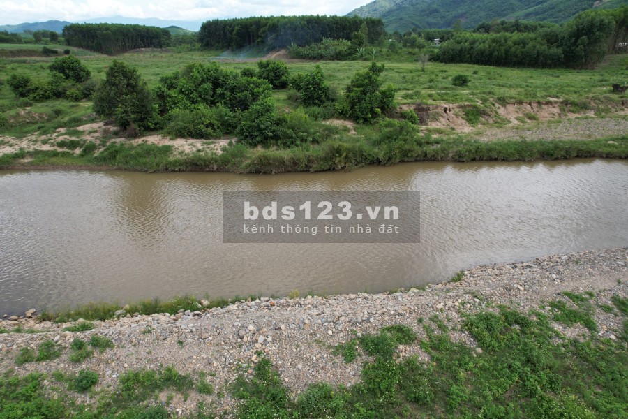 Cần ra đi gấp đất view sông sổ đỏ chính chủ giá đầu tư sinh lời, pháp lý bàn giao ngay