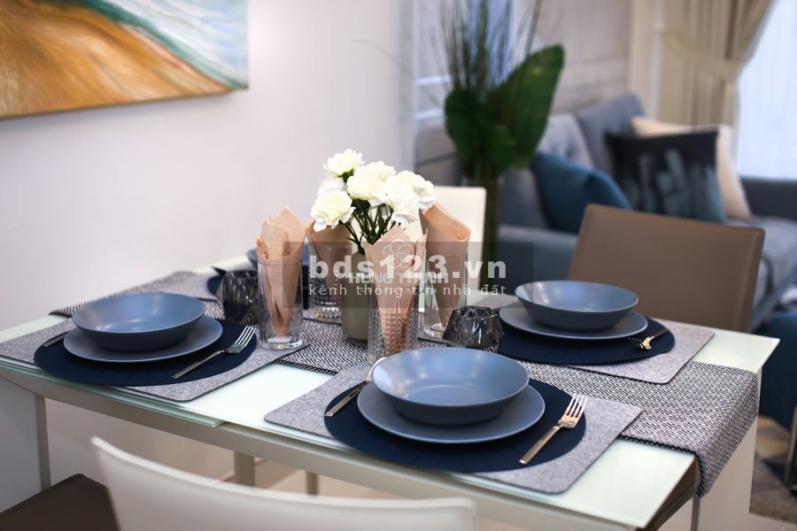 Cần bán gấp căn hộ Q7 Riverside chính chủ, pháp lý chính chủ giá 2 tỷ, lh 0983146439