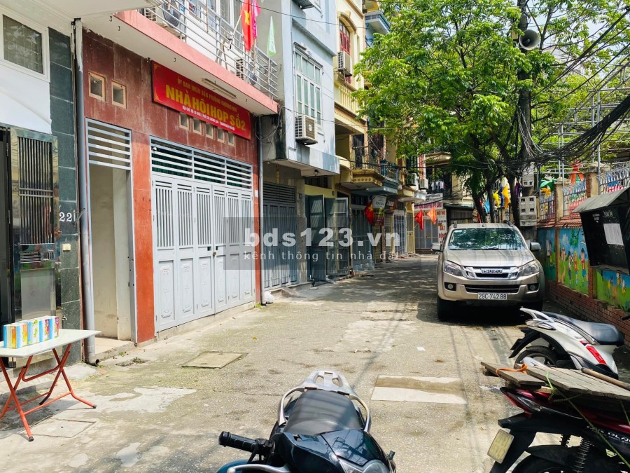 Nhà đẹp phân lô ô tô tránh phố Cù Chính Lan 4 tầng dtsd 51m2 giá bán 8,65 tỷ