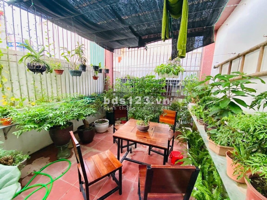 Bán nhà đẹp phố Trần Quốc Vượng 5 tầng diện tích sử dụng 44m2 giá bán nhanh 5.4 tỷ