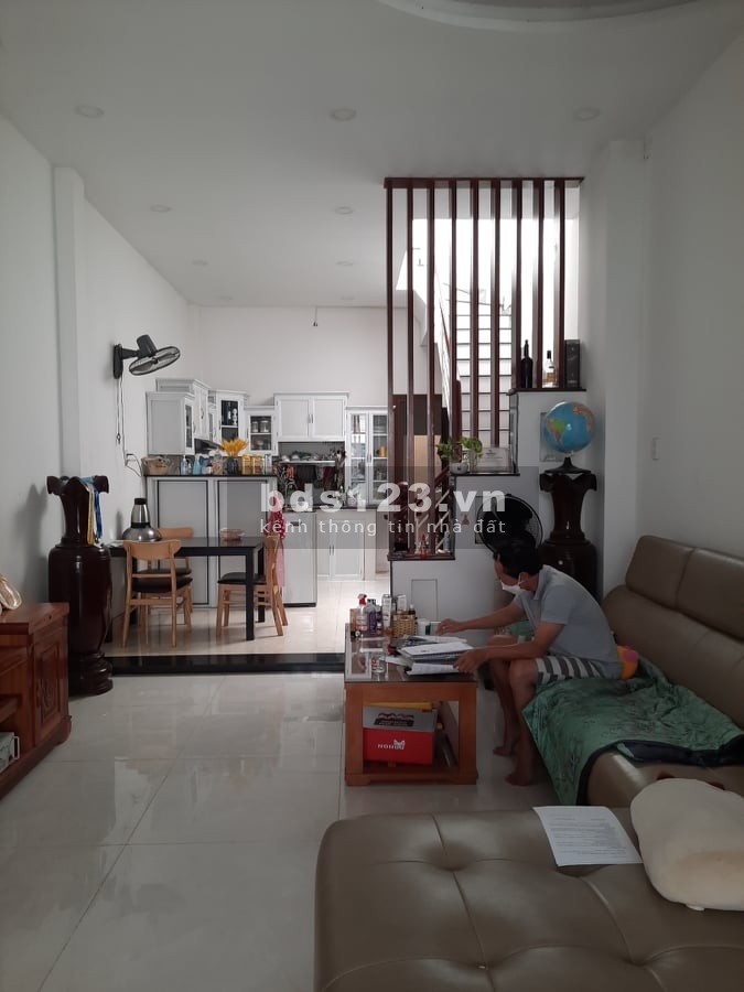 Bán nhà Phạm Đăng Giảng, Bình Tân, diện tích sử dụng 80m² giá bán 5.35 tỷ hẻm ô tô xe tải
